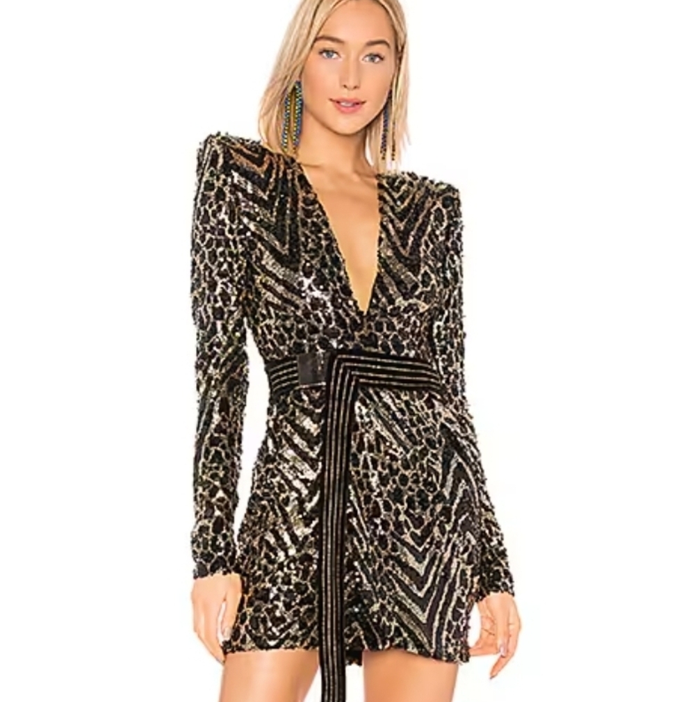 Zhiago Sequin Black and gold belted dress, featured padded sholder.